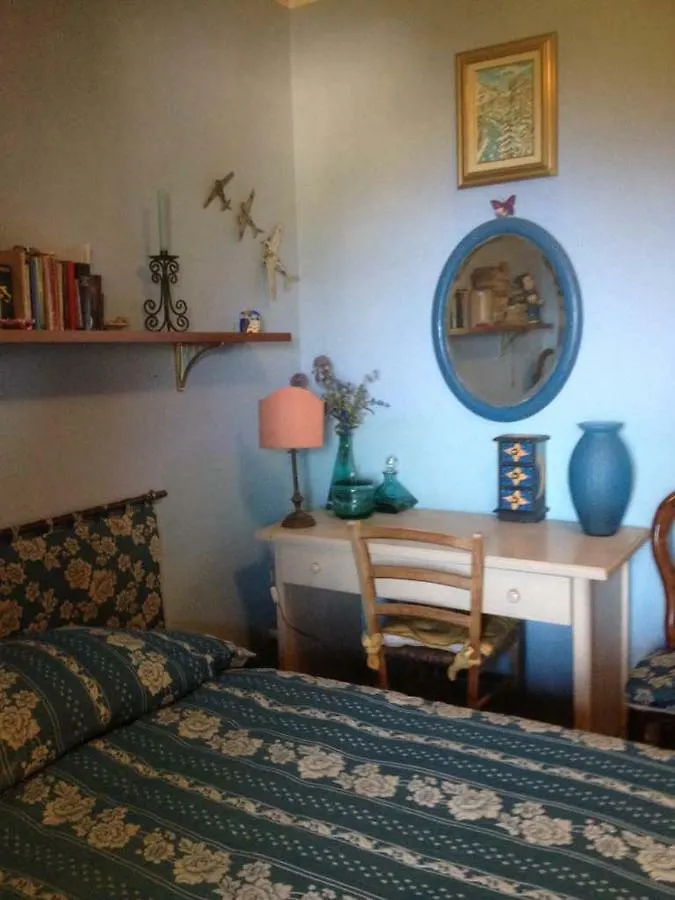 Carly & Dane Vacation House Taormina Homestay